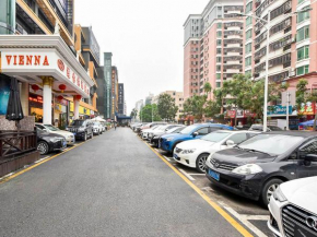 Гостиница Vienna Hotel Shenzhen Bao'an Xin'an  Шэньчжэнь